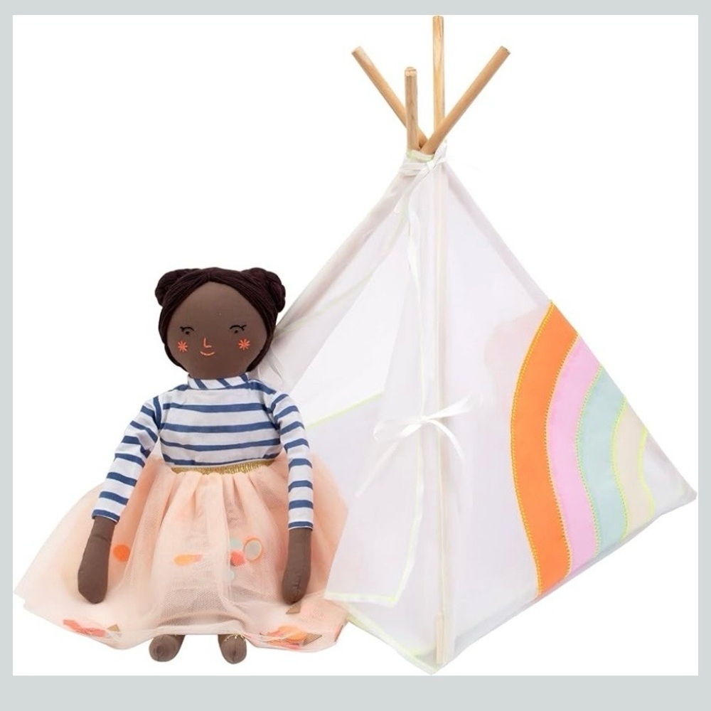 Meri Meri Rainbow 🌈 Kids Teepee Tent New In Box Opened to Take Photos. Super Fun